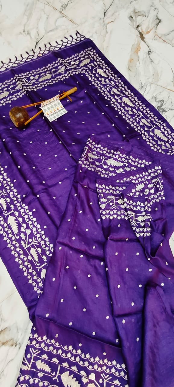  Tussar silk saree featuring intricate Kantha embroidery. 